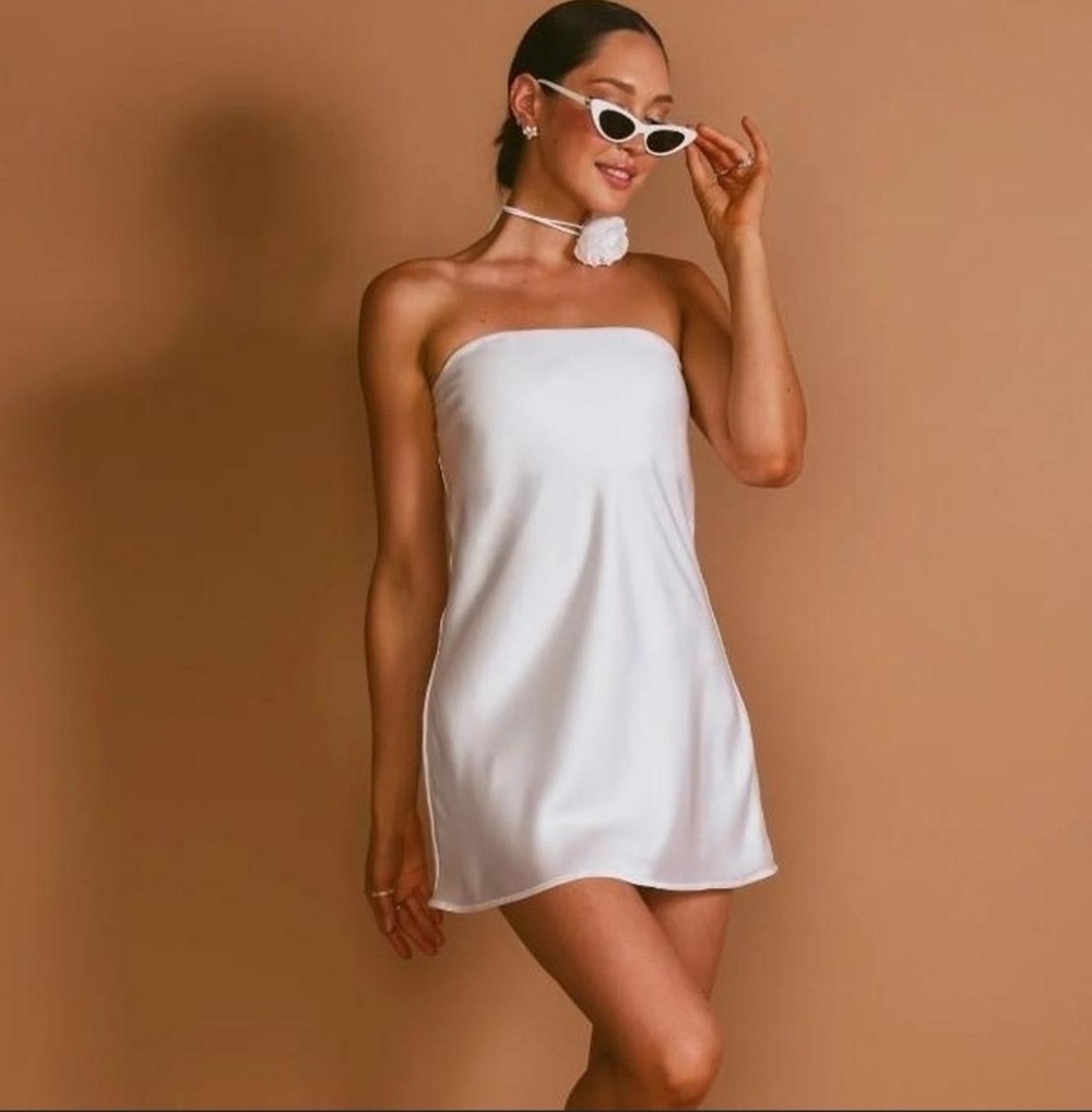 Show Me Your MuMu White Satin Strapless Mini Dress